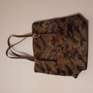 Moda Luxe Camouflage Tote Bag